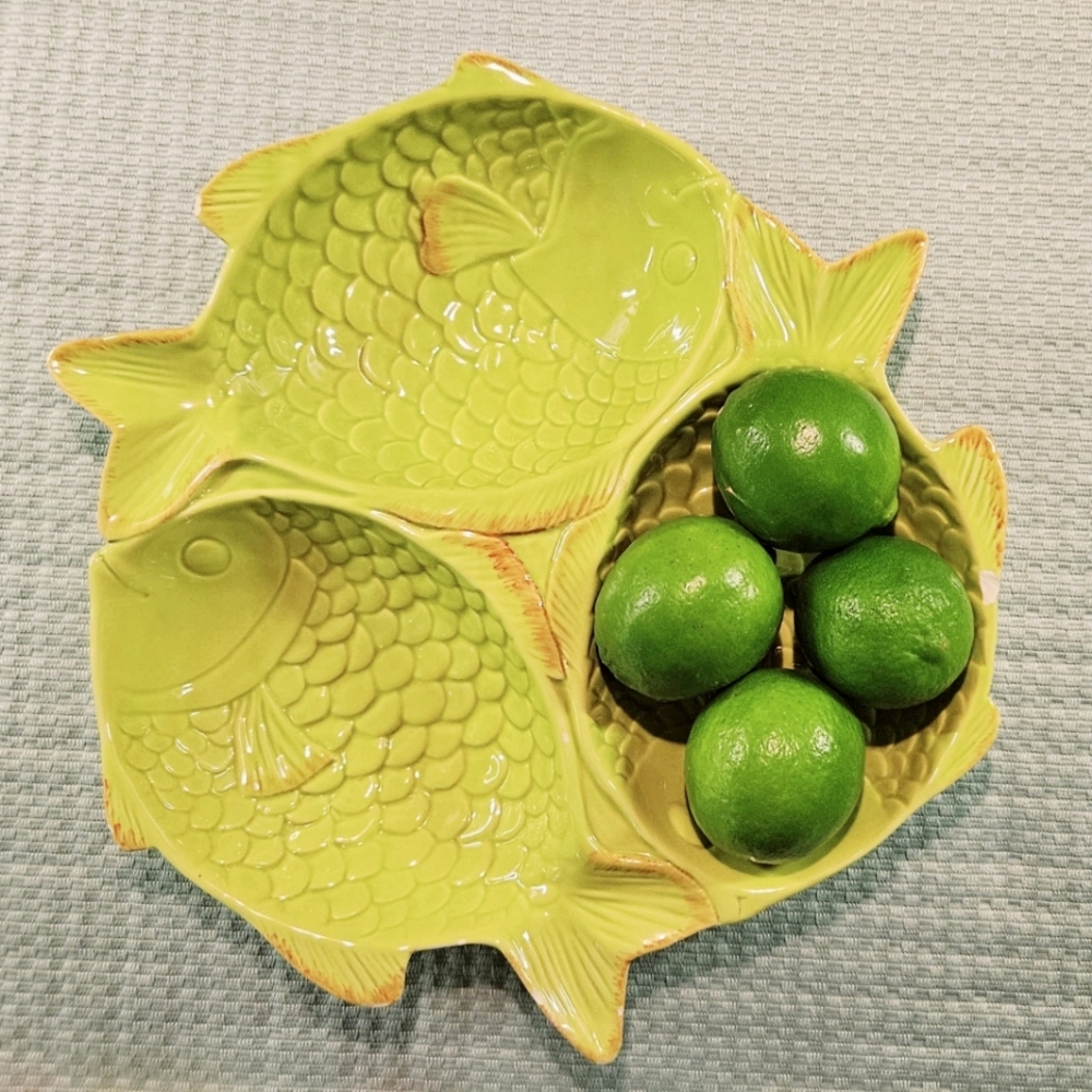 Ceramic fish serving platter